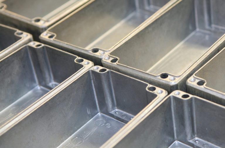 anodize-vs-chromate-conversion-coating-comparison-chart